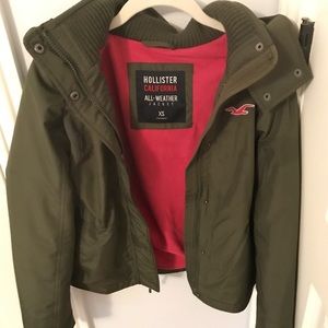 Holister army green super warm jacket!